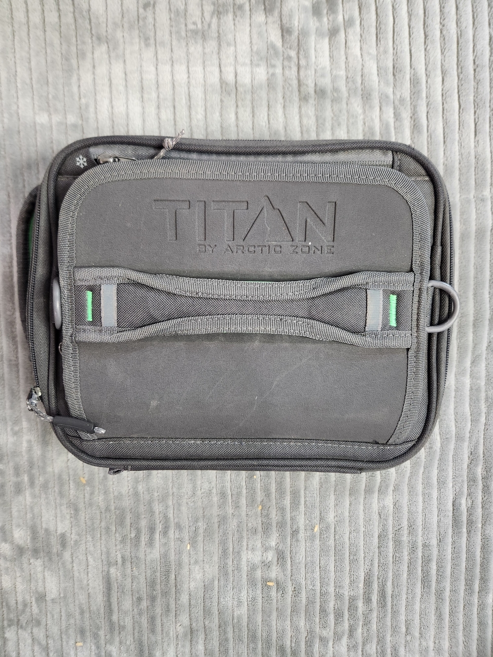 Titan Arctic Zone Expandible Crush Resistant Fridge Cold Lunch Pack Gray Green